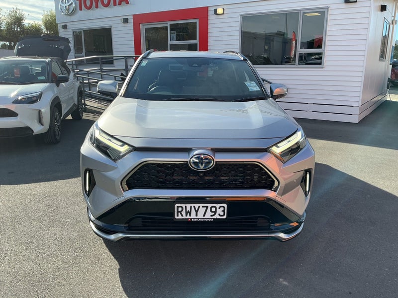 2022 Toyota RAV4 PHV G Z SUV 2.5 4WD SUV - Plug... image 2