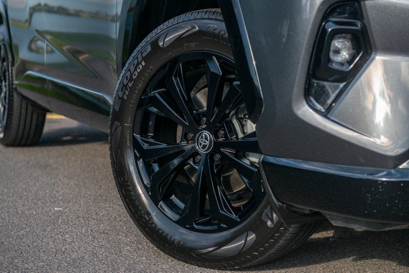 2022 Toyota RAV4 XSE 2.5P HV ECVT AWD image 4