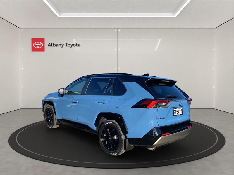 2022 Toyota RAV4 XSE 2.5P HV ECVT AWD SUV/5D/5S... image 5