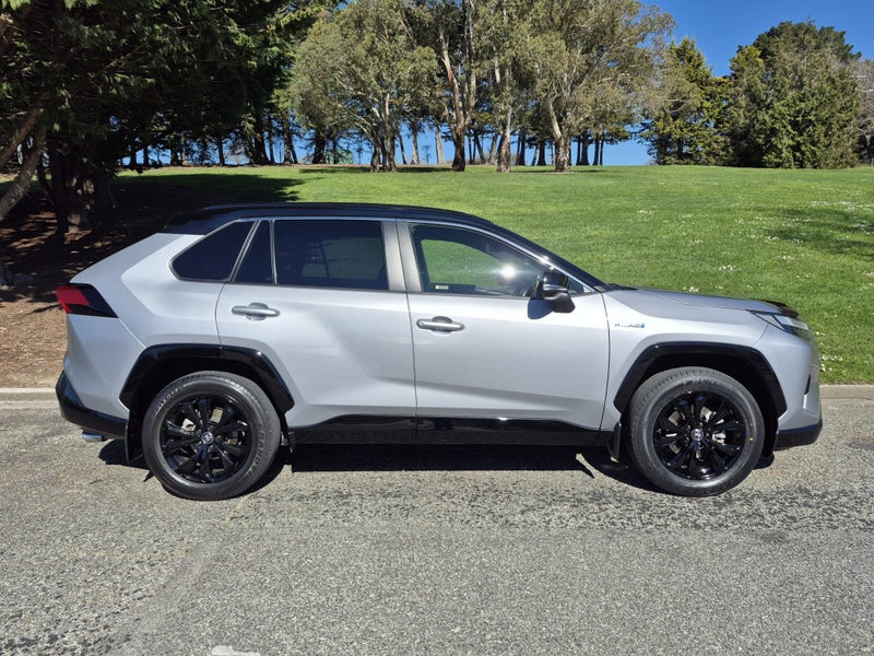 2022 Toyota RAV4 XSE 2.5P HV ECVT AWD SUV/5D/5S image 5