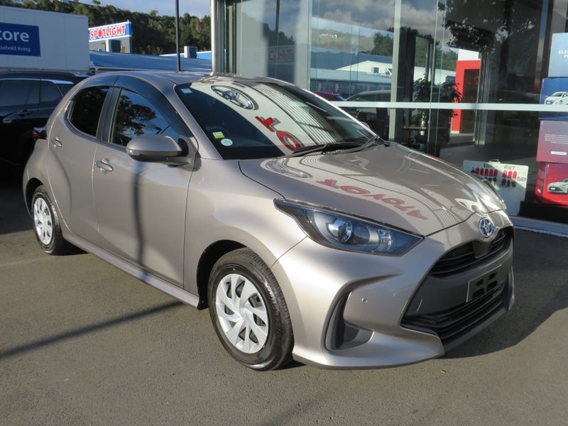 2022 Toyota Yaris 1.5 Hybrid X 5 Dr Hatch CVT 2WD image 2