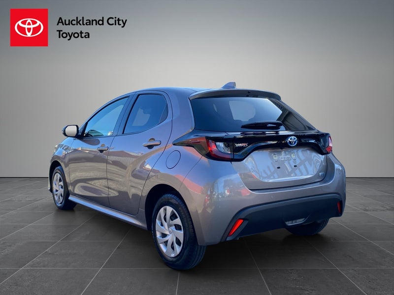 2022 Toyota Yaris 1.5 Hybrid X 5 Dr Hatch CVT 2WD image 5