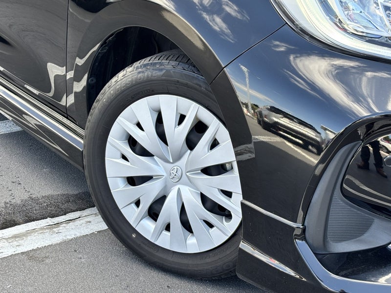 2022 Toyota Yaris 1.5 Hybrid Z EDITION image 5