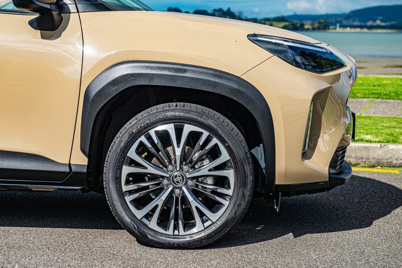 2022 Toyota Yaris Cross 1.5 Hybrid image 3