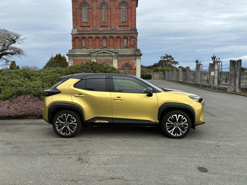 2022 Toyota Yaris Cross 1.5 Hybrid image 2