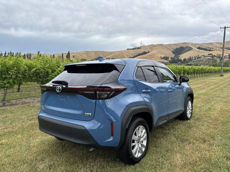 2022 Toyota Yaris Cross 1.5 Hybrid G SUV 5 Dr C... image 4