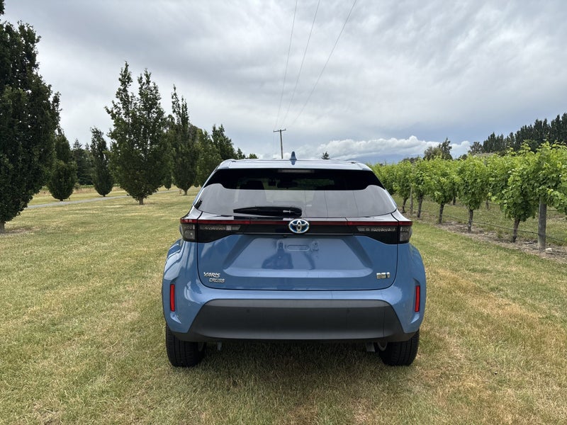 2022 Toyota Yaris Cross 1.5 Hybrid G SUV 5 Dr C... image 5