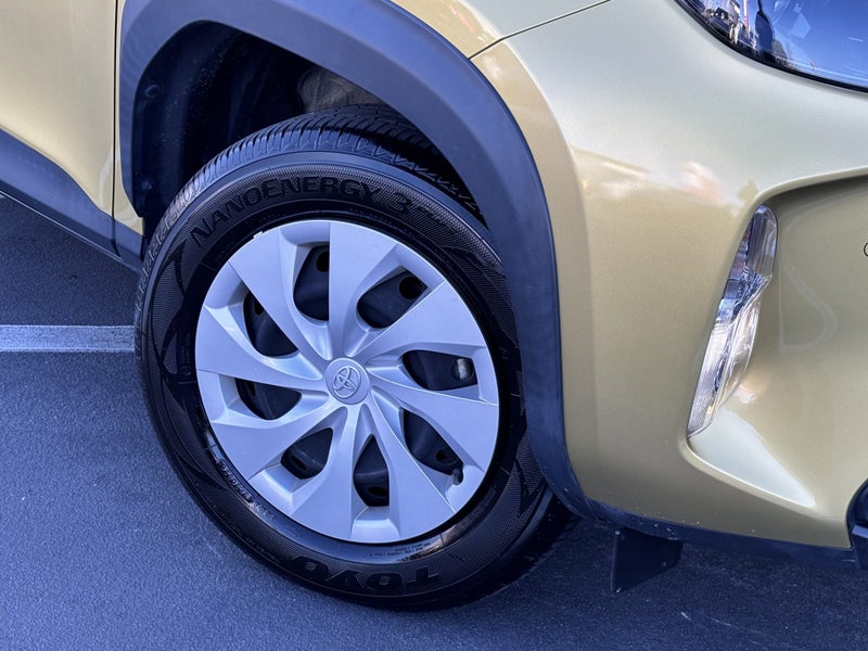 2022 Toyota Yaris Cross 1.5 Hybrid X image 5