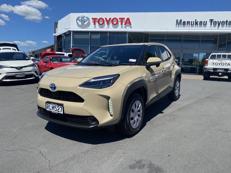2022 Toyota Yaris Cross 1.5 Hybrid X SUV image 5