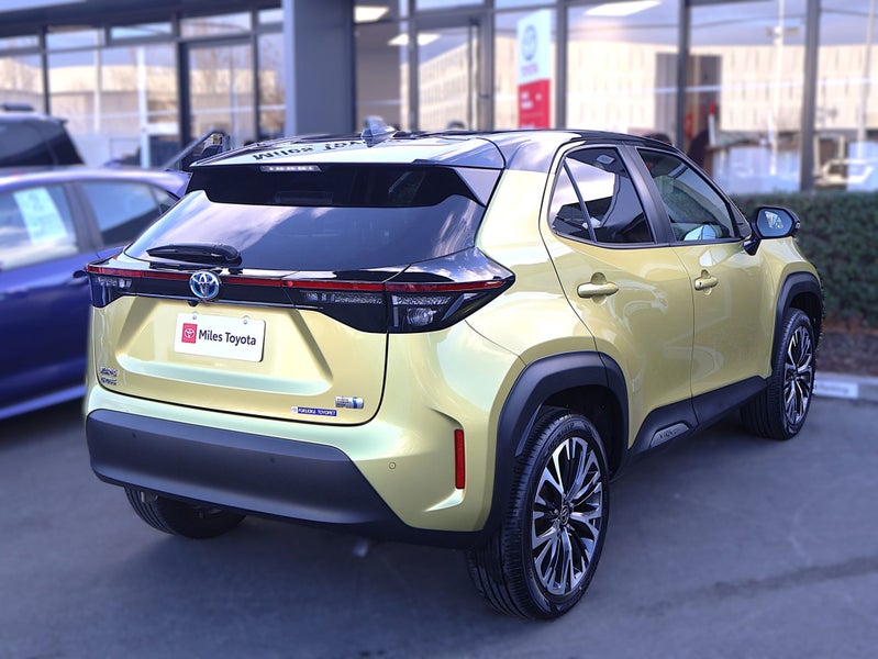 2022 Toyota Yaris Cross 1.5 Hybrid Z image 5