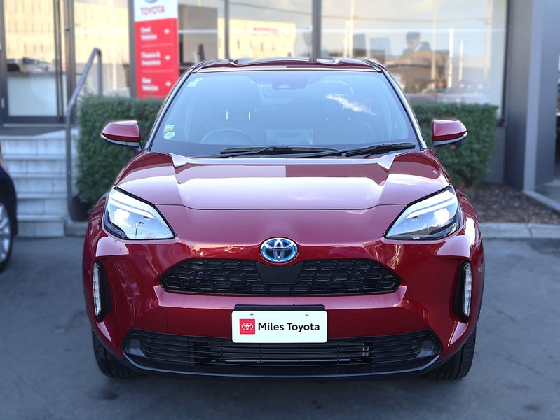 2022 Toyota Yaris Cross 1.5 Hybrid Z image 2