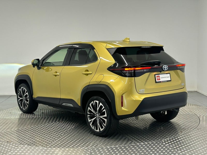 2022 Toyota Yaris Cross 1.5 Hybrid Z image 5