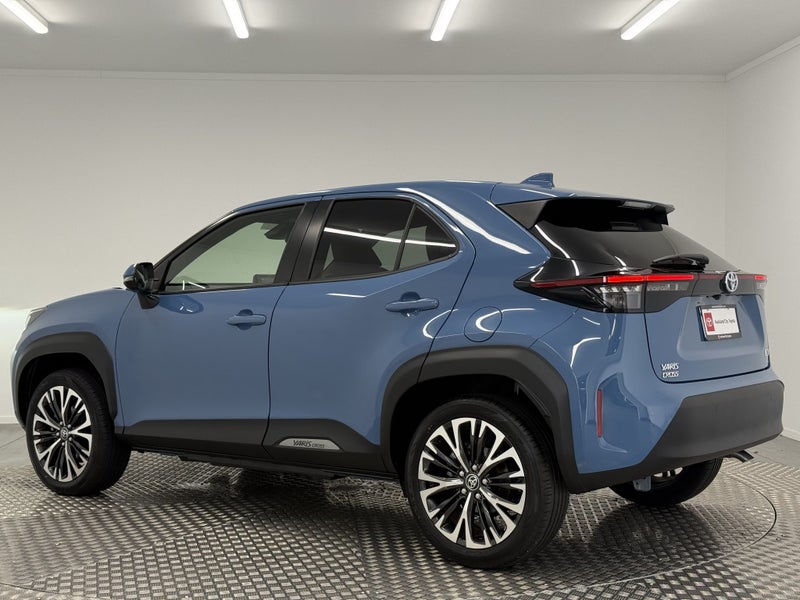 2022 Toyota Yaris Cross 1.5 Hybrid Z image 5