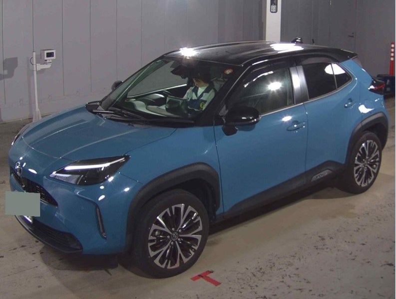 2022 Toyota Yaris Cross 1.5 Hybrid Z 4WD image 2
