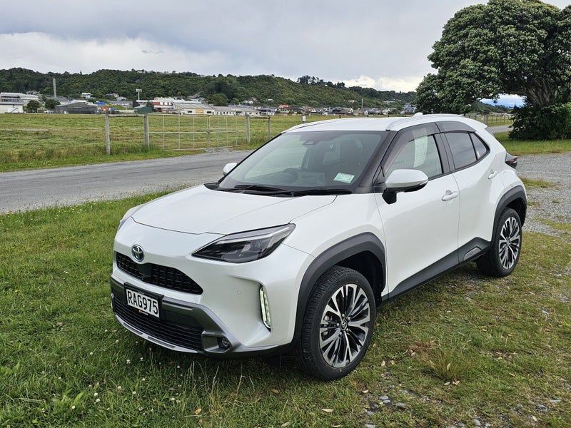 2022 Toyota Yaris Cross 1.5 Hybrid Z Adventure... image 2
