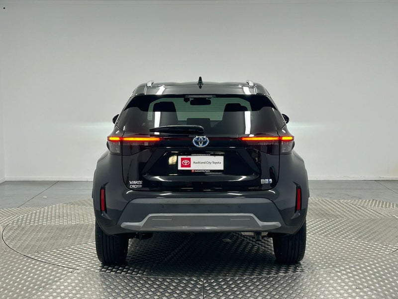 2022 Toyota Yaris Cross 1.5 Hybrid Z Adventure image 4
