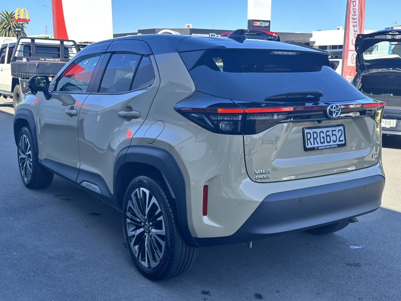 2022 Toyota Yaris Cross 1.5 Hybrid Z Auto image 5