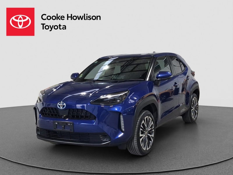 2022 Toyota Yaris Cross 1.5L Hybrid 4WD image 3