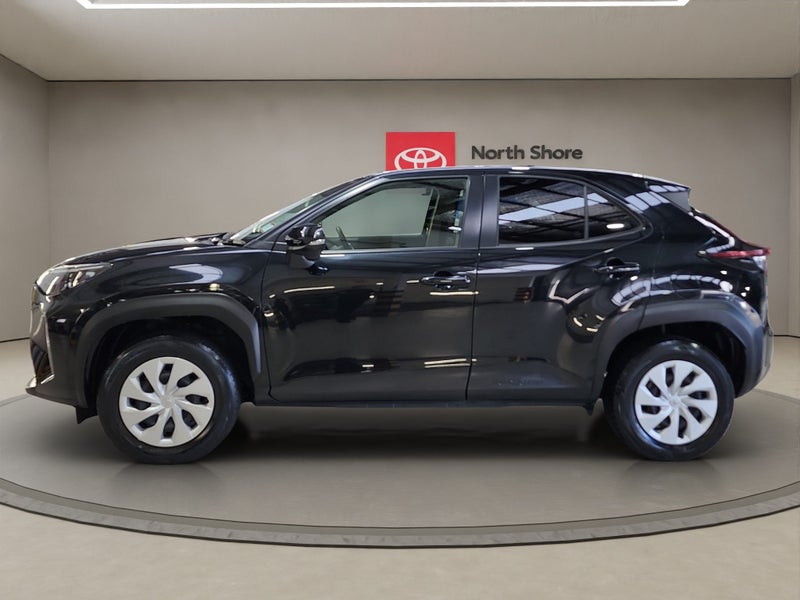 2022 Toyota Yaris Cross 1.5L Hybrid X 2WD SUV image 5