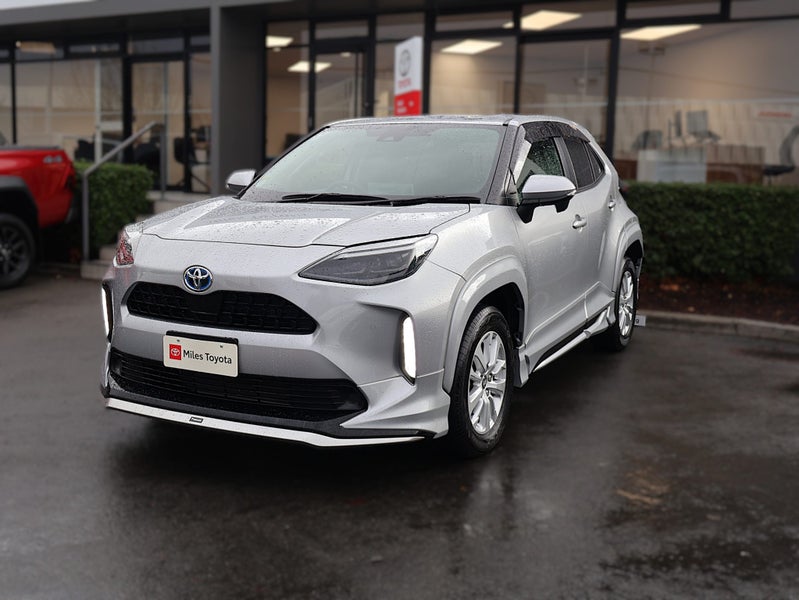 2022 Toyota Yaris Cross Cross 1.5 Hybrid G SUV... image 3