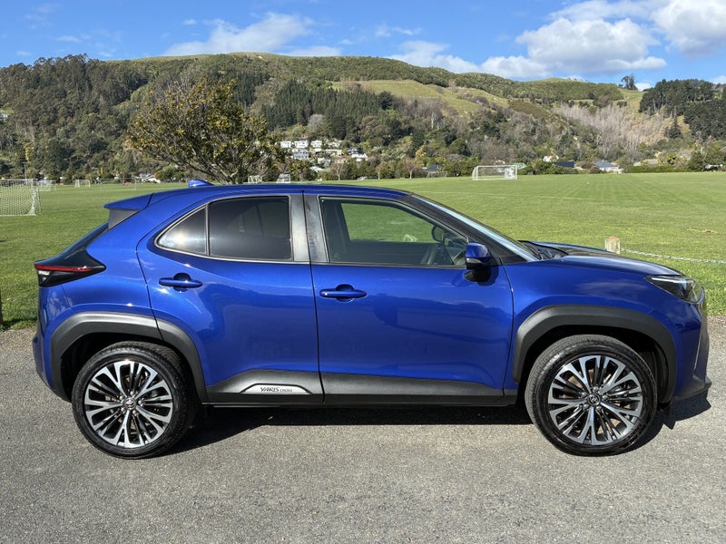 2022 Toyota Yaris Cross Cross 1.5 Hybrid Z 5 Dr... image 5