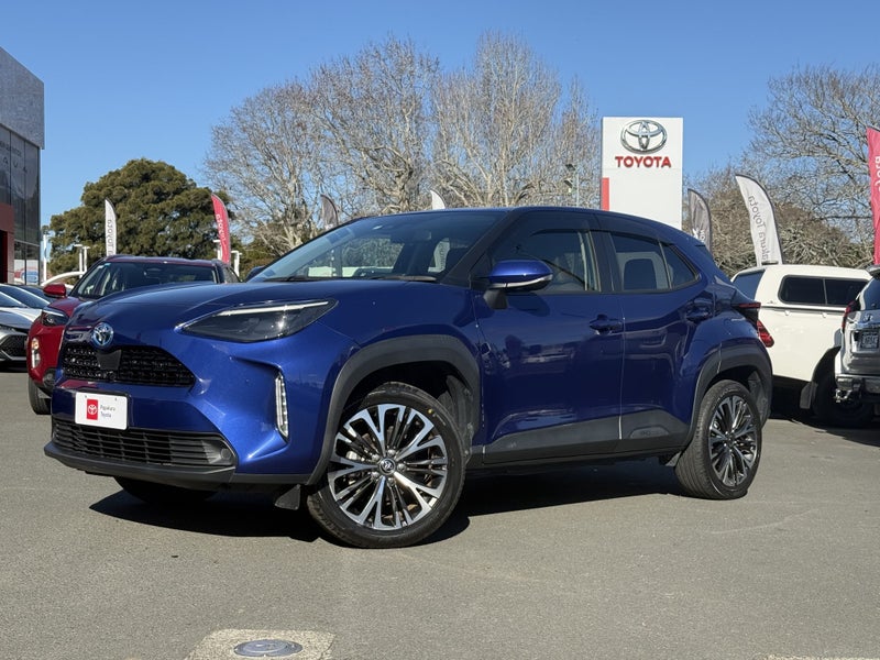2022 Toyota Yaris Cross Cross 1.5 Hybrid Z 5 Dr... image 2