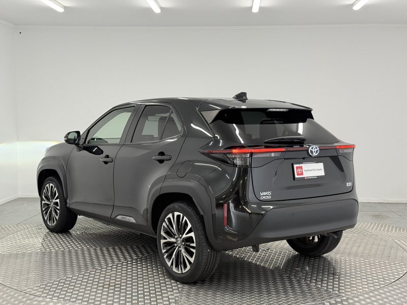 2022 Toyota Yaris Cross Cross 1.5 Hybrid Z image 5