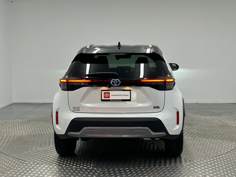 2022 Toyota Yaris Cross Cross 1.5 Hybrid Z Adve... image 4