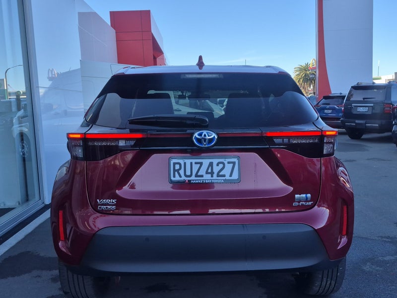 2022 Toyota Yaris Cross Cross 1.5P HYBRID Z AWD image 4