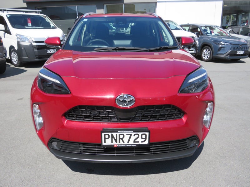 2022 Toyota Yaris Cross GX 1.5 Petrol CVT FWD SUV image 2