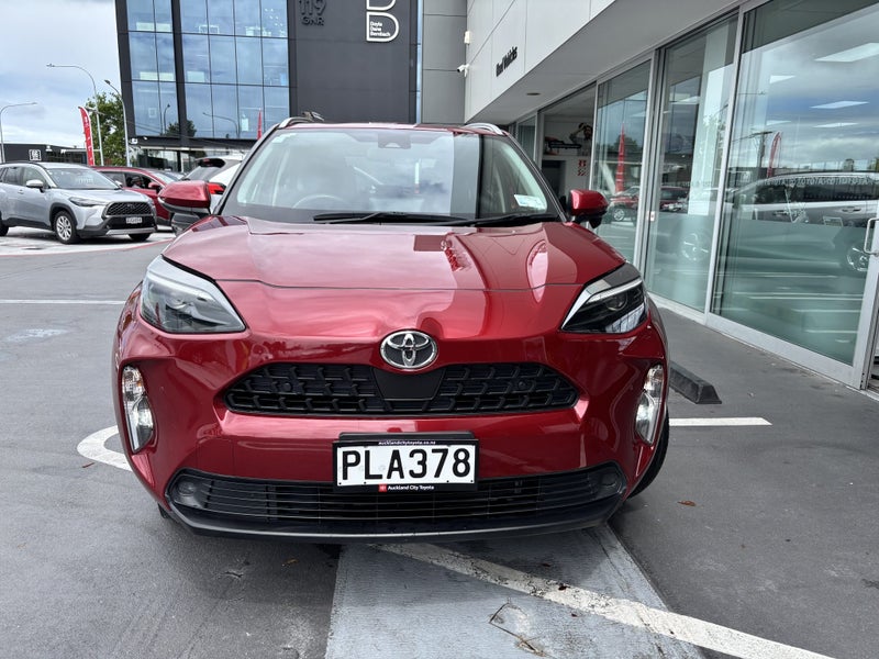 2022 Toyota Yaris Cross GX 1.5 PETROL ECONOMICA... image 4