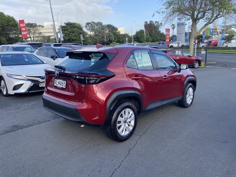 2022 Toyota Yaris Cross GX 1.5P image 2