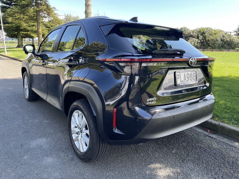 2022 Toyota Yaris Cross GX 1.5P CVT FWD Automat... image 3