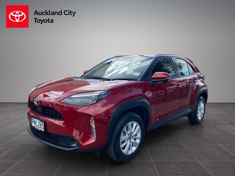 2022 Toyota Yaris Cross GX 1.5P CVT FWD SUV image 3