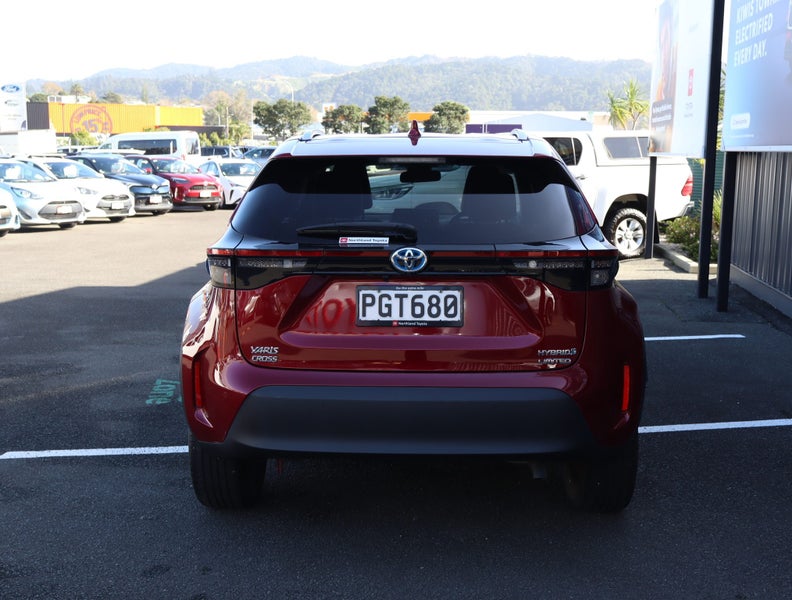 2022 Toyota Yaris Cross Limited 1.5P HV ECVT FW... image 3