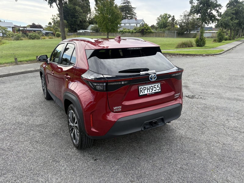 2022 Toyota Yaris Cross Limited 1.5P HV ECVT FW... image 2