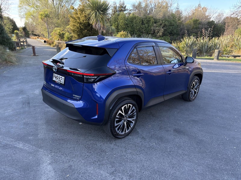 2022 Toyota Yaris Cross Limited 1.5P HV ECVT FW... image 4