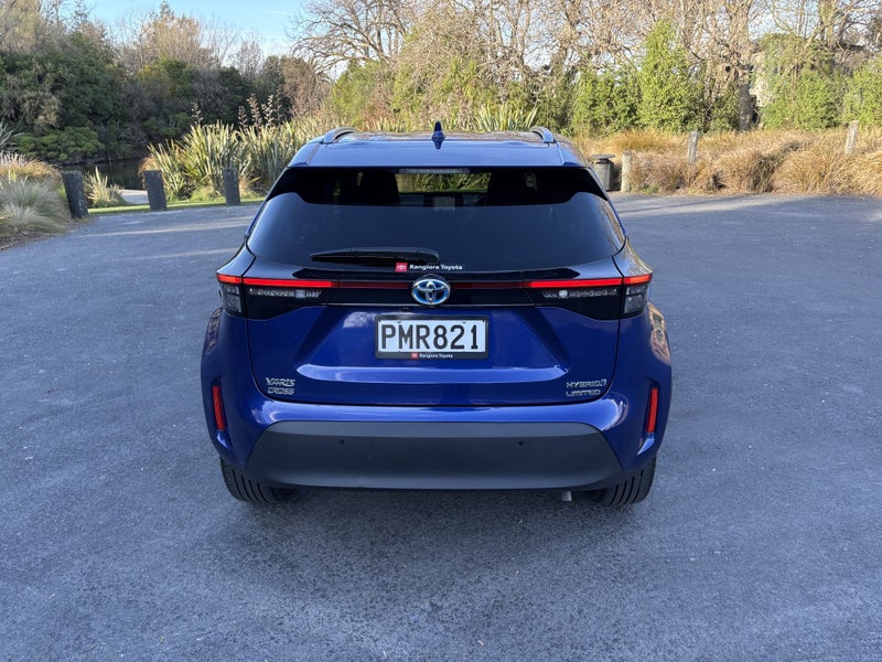 2022 Toyota Yaris Cross Limited 1.5P HV ECVT FW... image 5