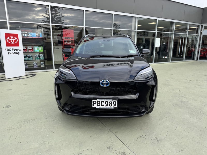 2022 Toyota Yaris Cross Limited 1.5P Hybrid FWD... image 2