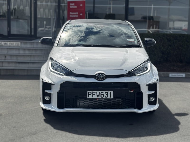 2022 Toyota Yaris GR 1.6LPT 6MT AWD HB/3D/4S image 2
