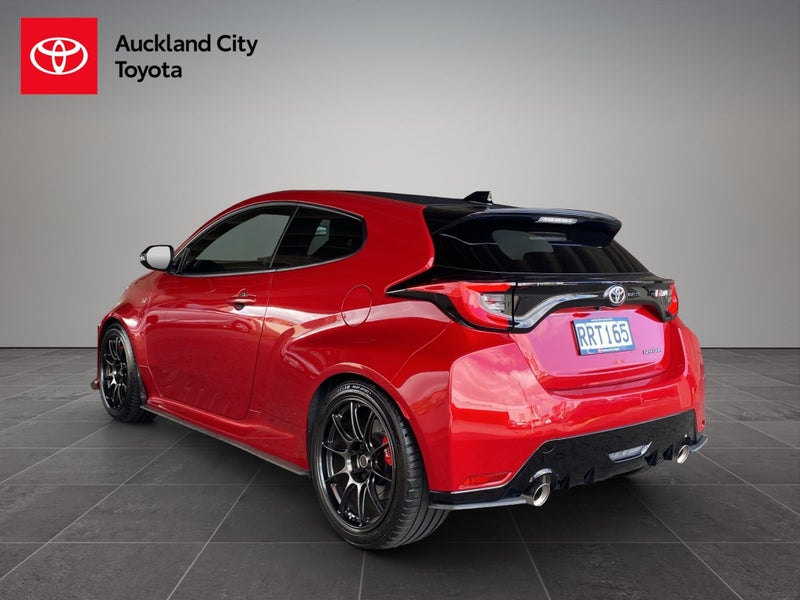 2022 Toyota Yaris GR 1.6PT 6MT AWD HB/3D/4S image 5