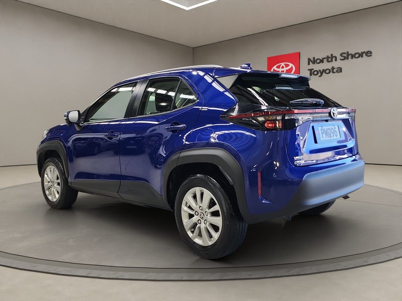 2022 Toyota Yaris GX 1.5L Petrol 2WD Hatchback image 5