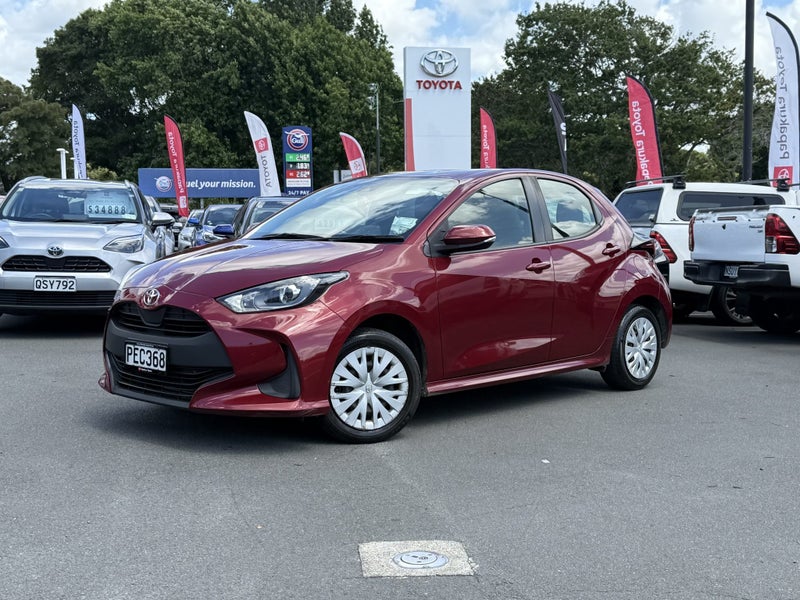 2022 Toyota Yaris GX 1.5P image 2