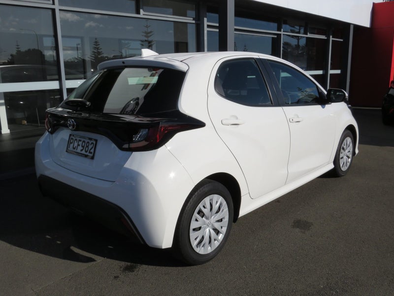 2022 Toyota Yaris GX 1.5P image 5