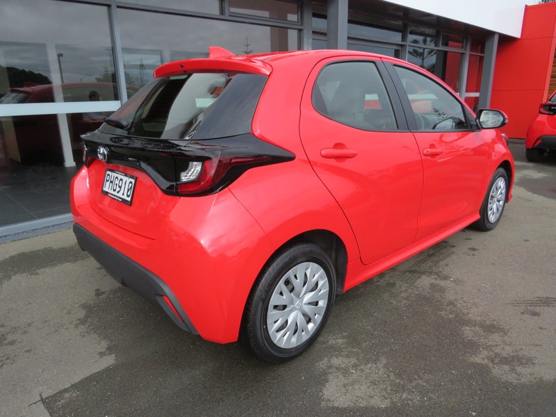 2022 Toyota Yaris GX 1.5P image 5