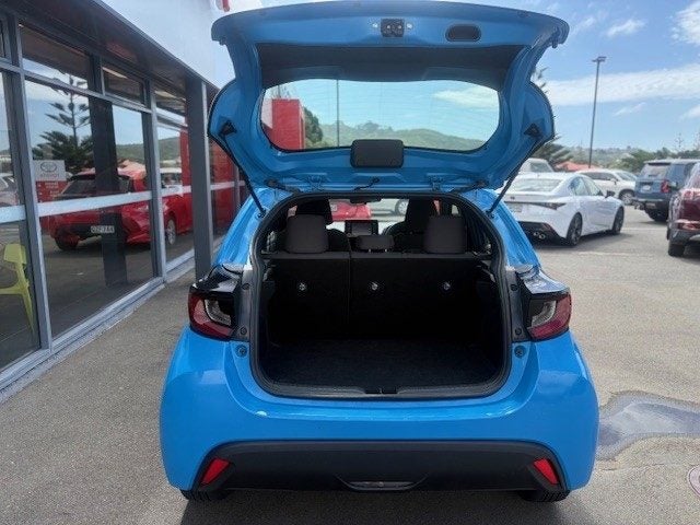 2022 Toyota Yaris GX 1.5P image 5