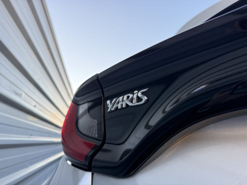 2022 Toyota Yaris GX 1.5P CVT FWD image 3