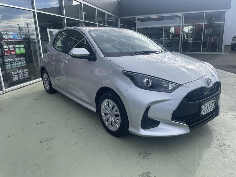 2022 Toyota Yaris GX 1.5P CVT FWD Automatic Hatch image 3