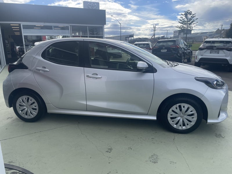 2022 Toyota Yaris GX 1.5P CVT FWD Automatic Hatch image 4