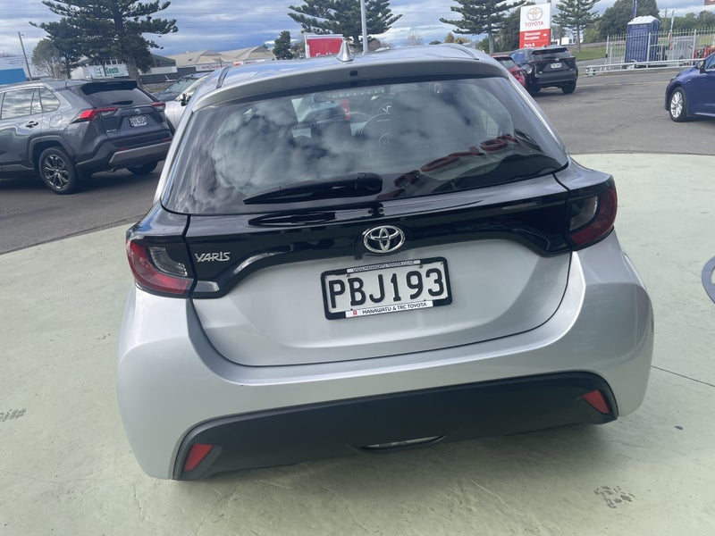 2022 Toyota Yaris GX 1.5P CVT FWD Automatic Hatch image 5